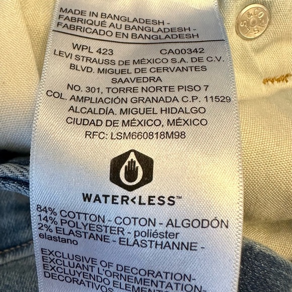 Denizen from Levi’s shorts rolled hem size 10/30 - Picture 5 of 6